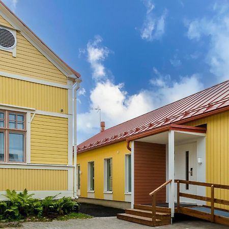 De Gamlas Hem Hotel & Restaurant Оулу Екстериор снимка