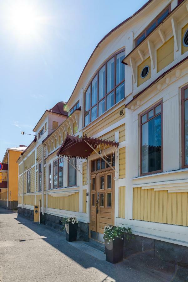 De Gamlas Hem Hotel & Restaurant Оулу Екстериор снимка
